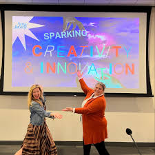 Flashback to Innovation Week at a favorite client! 🚀 Here's a #photodump  recap to remember that special day. 🔥 1. Sharing some of the benefits of  creativity at work! ❤️ 2. Discovering