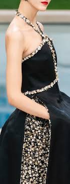 Spring 2019 Haute Couture Chanel Fashion Gowns Fashion Gowns Dresses
