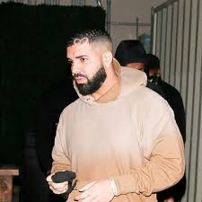 The latest tweets from @drake Drake S New Hairstyle Takes Its Cue From His Lovelorn Lyrics Vogue