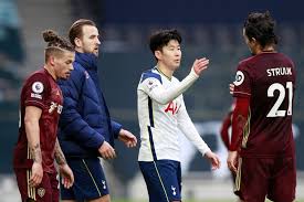 Hello and welcome to live coverage of the premier league fixture between leeds united and tottenham. Son Scores The 100th Goal In Tottenham S 3 0 Win Over Leeds Teller Report