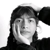 20+ perfiles de «Iris Bravo»