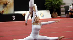 La gimnasia acrobática ha existido en diferentes formas y a lo largo de diferentes culturas durante la gimnasia acrobática empezó a desarrollarse como una disciplina a través del uso de aparatos y. El Flic Flac Doble Campeon De Espana De Gimnasia Acrobatica
