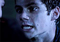 BOOK REVIEW: Falling Kingdoms (Falling Kingdoms #1) by Morgan Rhodes & Michelle  Rowen