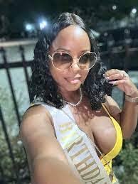 Damon Dabney's Instagram, Twitter & Facebook