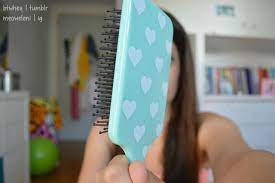 Colored hair and other amazing hairstyles and things i like. Hair Brush Lol Cute Tumblr Pictures Tumblr Quality Tumblr Pics
