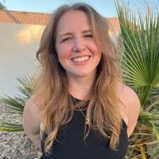 Kayla Doyle's Instagram, Twitter & Facebook