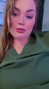 Bethany Roark's Instagram, Twitter & Facebook