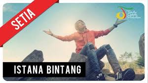 (intro) c g/b a# a g# fm g c em f g em tak mengerti. Lirik Dan Chord Lagu Istana Bintang Setia Band Ku Akan Terus Menggenggam Menggapai Bintang Tribunnews Com Mobile
