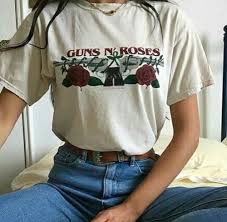 But unlike in the 1950s and '80s, where one particular style dominated the entire decade, the 1960s encompasses all kinds of aesthetics, . Fashion Inspiration On We Heart It