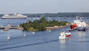 In addition to vhf kiel canal 4 and the lock signals, you can now also contact the kiel lock master directly on tel: Traffic Dues For Kiel Canal Suspended Until End Of 2021 Safety4sea