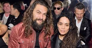 Jun 11, 2021 · lisa bonet, known for her statement layering and impressive hats worn while playing denise huxtable on the cosby show, has been stealing hearts since she was a teenager. Jason Momoa Recalls How He Felt Asking Lisa Bonet Out