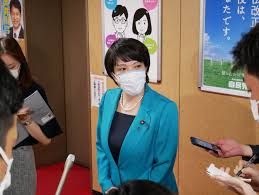 Apr 07, 2021 · 菅首相 自民党総裁選前の解散もありうるとの考え示す. é«˜å¸‚æ° è‡ªæ°'ç·è£é¸ã«é‡ã­ã¦å‡ºé¦¬æ„å' å®‰å€å†…é–£å¼•ãç¶™ã Nippon Com