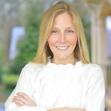 Karen Blass's Instagram, Twitter & Facebook