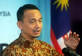 Anwar needs to respect legal processes, Palace says