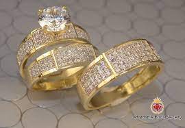His Hers Matching Trio Set Diamond Wedding Bands Engagement Ring 14k Yellow Gold Engagement Rings Wedding Bands Set 14k Engagement Ring Diamond Wedding Bands