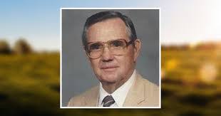 Bruce Steck's Instagram, Twitter & Facebook