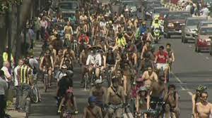 Hundreds of cyclists have taken part in a naked bike ride in Mexico City -  YouTube