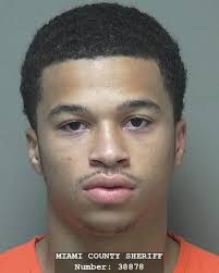 Man shot in Piqua park