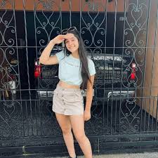 Leandra Sánchez - YouTube