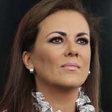 Ella es sherlyn sánchez, la joven ganadora. Biografia De Edith Marquez Edad Estatura Pack Esposo Hijos Laletrade Biografias Musica Y Letras