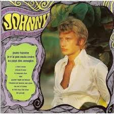 A intro g gm d a7 verse d bm les gens m'appellent l'idole des jeunes d g a il en est même qui m'envient d bm mais ils ne savent pas dans la vie g a que parfois je m'ennuie d bm je cherche celle qui serait mienne d g a mais comment faire pour la trouver d bm le temps s'en va, le temps m'entraîne g d je ne fais. Jeune Homme Johnny Hallyday Album En Ecoute Gratuite Sur Allformusic