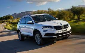 Kept to the lower parts of the dashboard and doors, the harder plastics make sense by adding a robustness in areas that could be caught by shoes, bags and the like. Skoda Karoq 2 0 Tdi 4x4 Review 2018 On