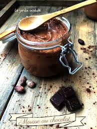 Recette De L Incroyable Mousse Au Chocolat De Michel Et Augustin Le Jardin Acidule Mousse Au Chocolat Chocolat Faire Fondre Du Chocolat
