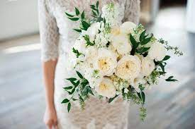 For more floral inspo follow me on instagram. White English Garden Rose Wedding Bouquet Romantic Style White Green Wedding Bouquet Flowers Wedding Flowers Garden Rose Bouquet Wedding Rose Wedding Bouquet