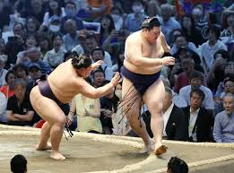 Sumo: Returning yokozuna Onosato loses on Nagoya meet opening day
