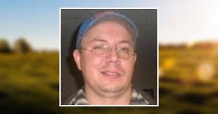 Sarah Tedder's Instagram, Twitter & Facebook