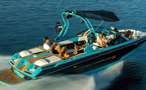 These products are from the best brands and meet all relevant certification requirements. Best Wakeboard Boat For 2021 The Ultimate Guide