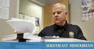 We did not find results for: Pursuit Of Proof The Lawless Murder Southeast Missourian Newspaper Cape Girardeau Mo