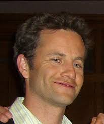 💰 Fortune Salaire Mensuel de Kirk Cameron Combien gagne t il d argent ? 10  000 000,00 euros mensuels