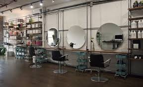 Bewertungen, fotos und öffnungszeiten zeigen. August Beauty News Editor S Picks Industrial Salon Decor Salon Decor Salon Interior Design