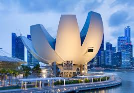 Marina Bay Sands Stay In Comfort Extravagance And Art Museum Architecture Art Science Museum Science Museum