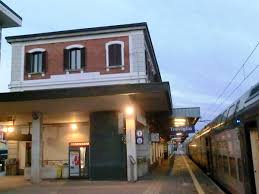 Notizie dal municipio di piazza manara. Treviglio Station Treviglio 1878 Structurae