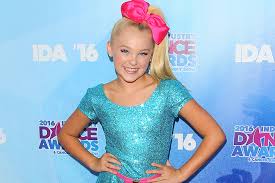 About 21% of these are hairgrips, 2% are hairpins. Quiz Which Jojo Siwa Bow Are You Tigerbeat