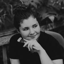 2024 Fall St. Paul Art Crawl at Friedli Gallery THIS SAT & SUN! Artist  Spotlight: Lauren Hefty Lauren is an illustrator and painter who  specializes in natural landscapes, surrealism, and avians. The