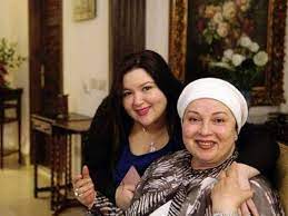 نورا وابنة اختها سارة نور الشريف movie stars good old stars
