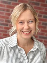 Kayla Hawk's Instagram, Twitter & Facebook