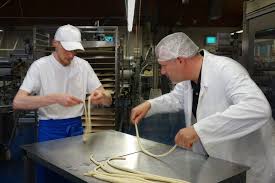 Aufgegabelt von Alexander Herrmann Staffel 7 Episodenguide