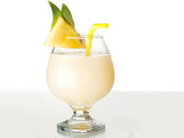 Bacardi Pineapple Flavored Rum Fresh Fusion Drinkar Recept