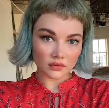 Isabel Hendrix's Instagram, Twitter & Facebook