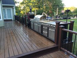 Outdoor kitchen cabinets and surfaces must be able to withstand your climate's weather conditions. 14 Beautiful Outdoor Kitchen On Deck Ideas At Kutsko Kitchen