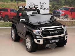Explore tundra features like towing capacity, standard safety features, and more. 12v Kids Battery Powered Remote Control Special Edition Toyota Tundra Ride On Truck Black