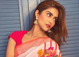 Pranutan Bahl Hot Archives Notebook_ main taare full video _ salman khan _ pranutan bahl _ zaheer iqbal _ v. biowikii com