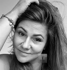 Barbara Klak's Instagram, Twitter & Facebook