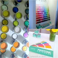 You've seen all of these pretty cream paint colors before in our home, but given that it's one of the most frequently asked questions, i wanted to share more about them. Color With Confidence A Diy Challenge With Lowes Valspar Pantone Tatertots And Jello
