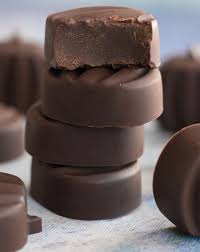 Chocolat Praline Fait Maison Au Thermomix Thermomix Recette Chocolat Praline Chocolat Chocolat Maison
