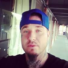 Stream troi blue music